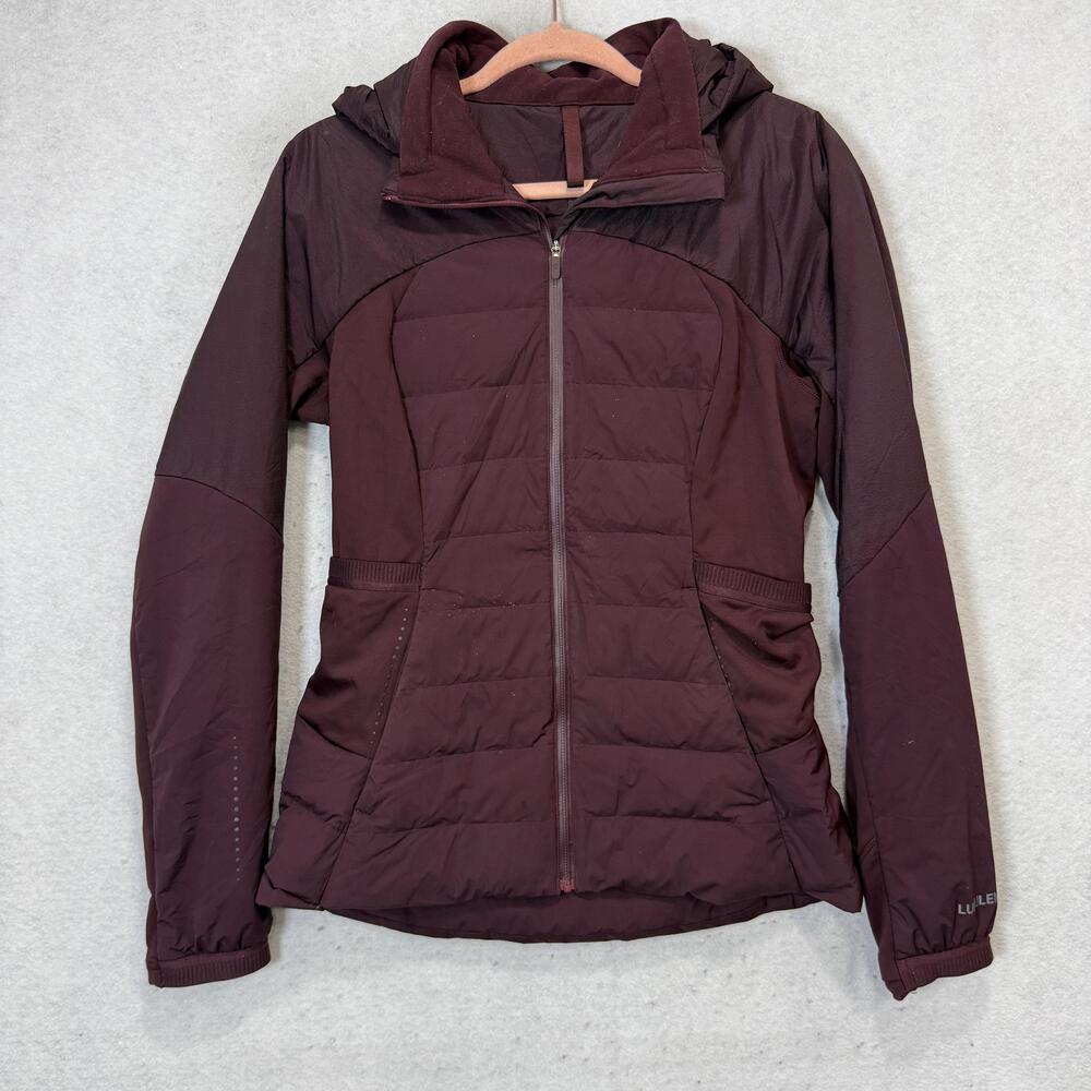 Lululemon Jacket Womens 8 Red Hooded Down Insulated Full Zip Thumbholes Running